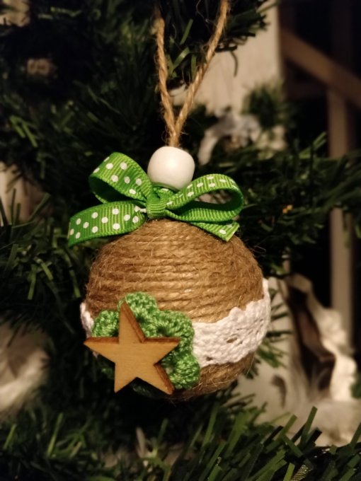 Boules de Noël ficelle