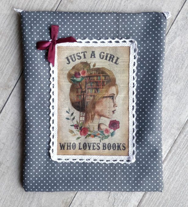 pochette à livres "just a girl who loves books" (femme blonde)